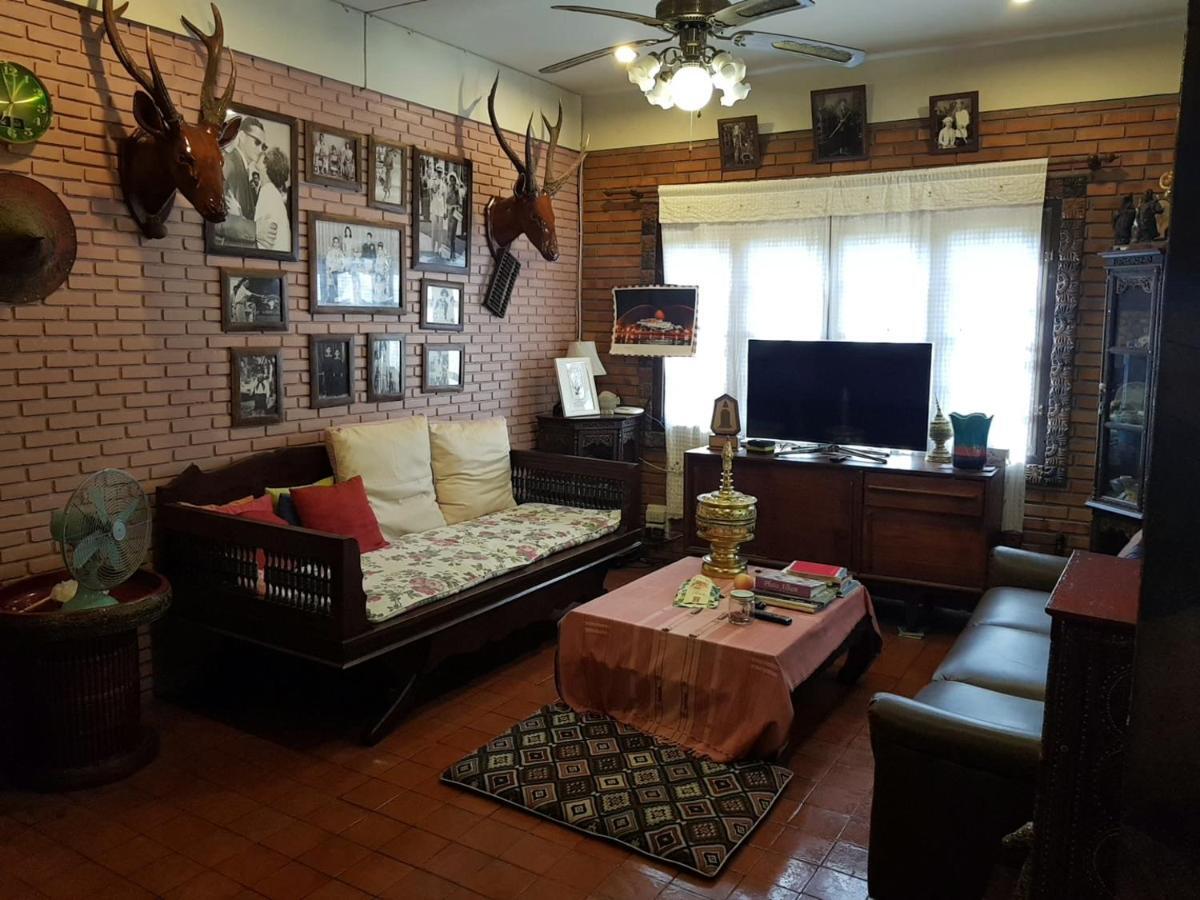 Siri House Bed And Breakfast Chiang Mai Exterior photo
